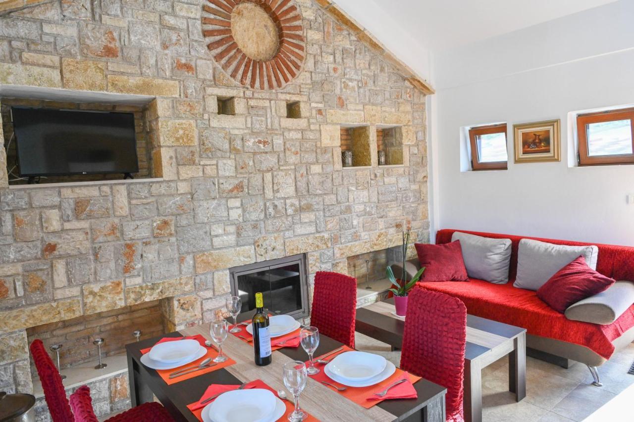 Αριων Village & Suites Nauplia Esterno foto